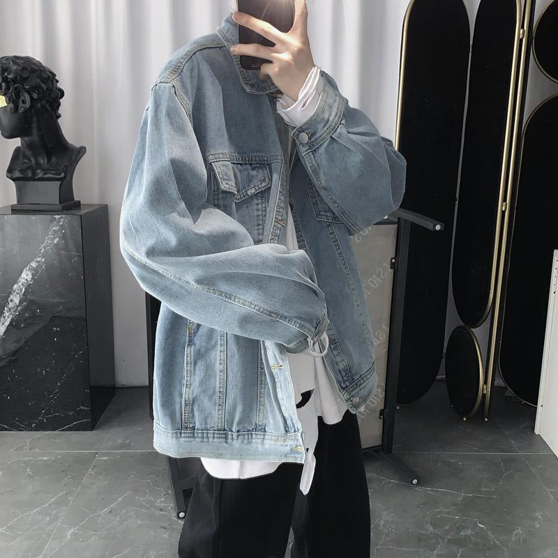 TOKYO - VINTAGE DENIM JACKETProduct information:
 
 Material:
 Polyester Fiber (Polyester)


 Style:
 Leisure

Colour:BLUE,BLACK

 
 Size Information:
 
 Size: M/L/XL/XXL
 
 


 
 Packing list:Vallara