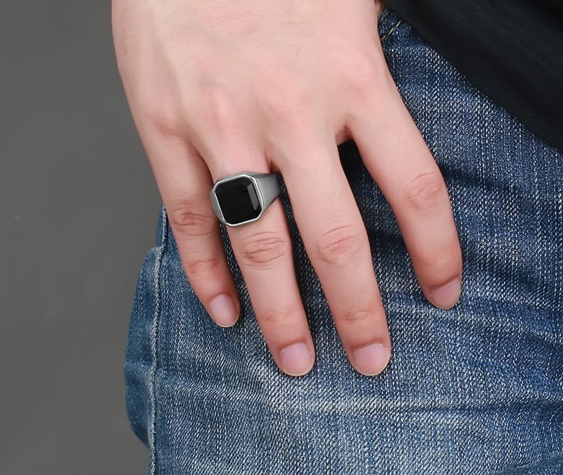 Men's stainless steel black agate ring - Vallara